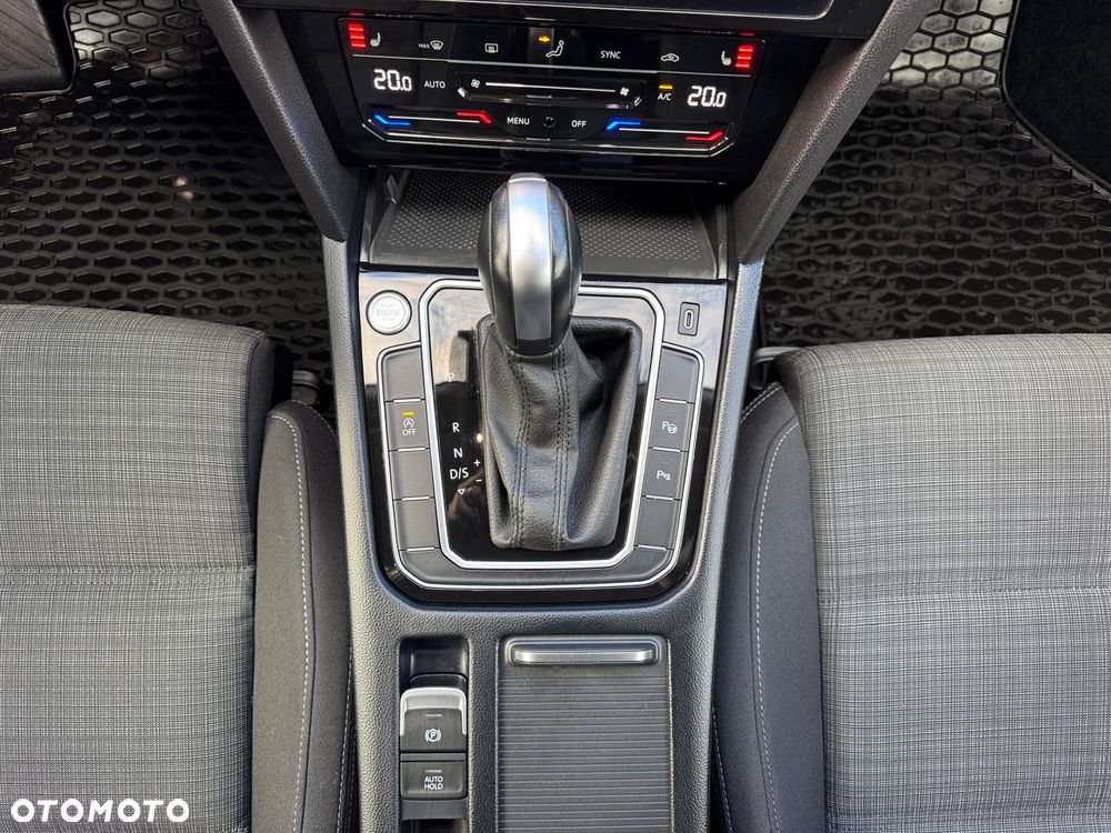 Volkswagen Passat 2.0 TDI EVO Business DSG - 34