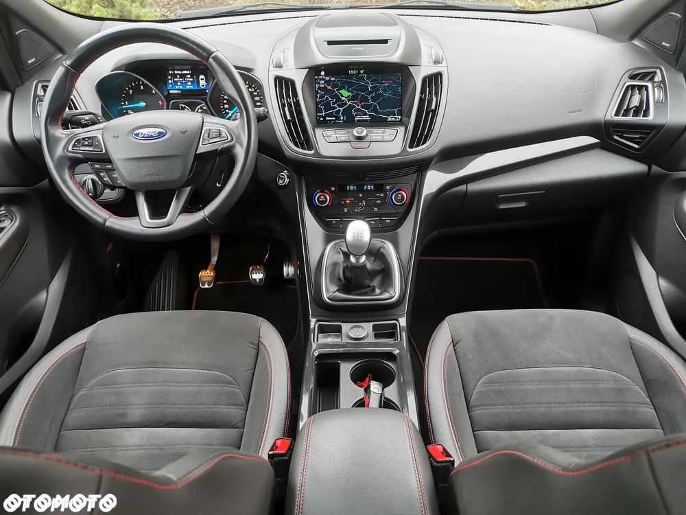 Ford Kuga 2.0 TDCi AWD ST-Line - 17