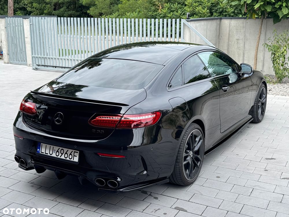 Mercedes-Benz Klasa E AMG 53 4-Matic+ - 9