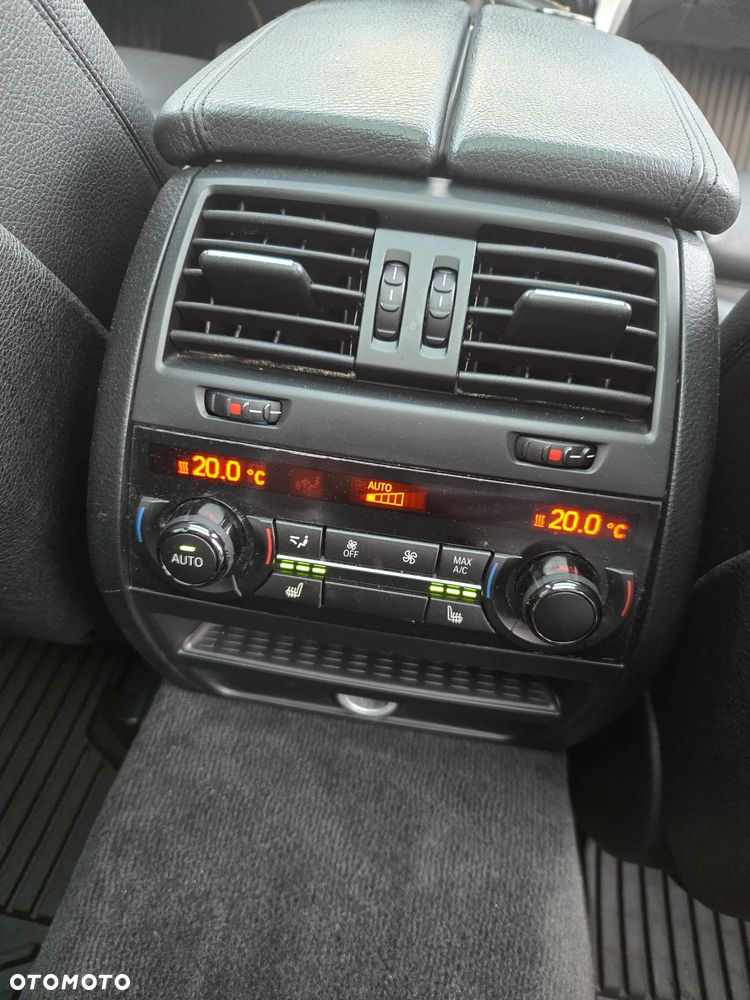 BMW Seria 5 535d - 27