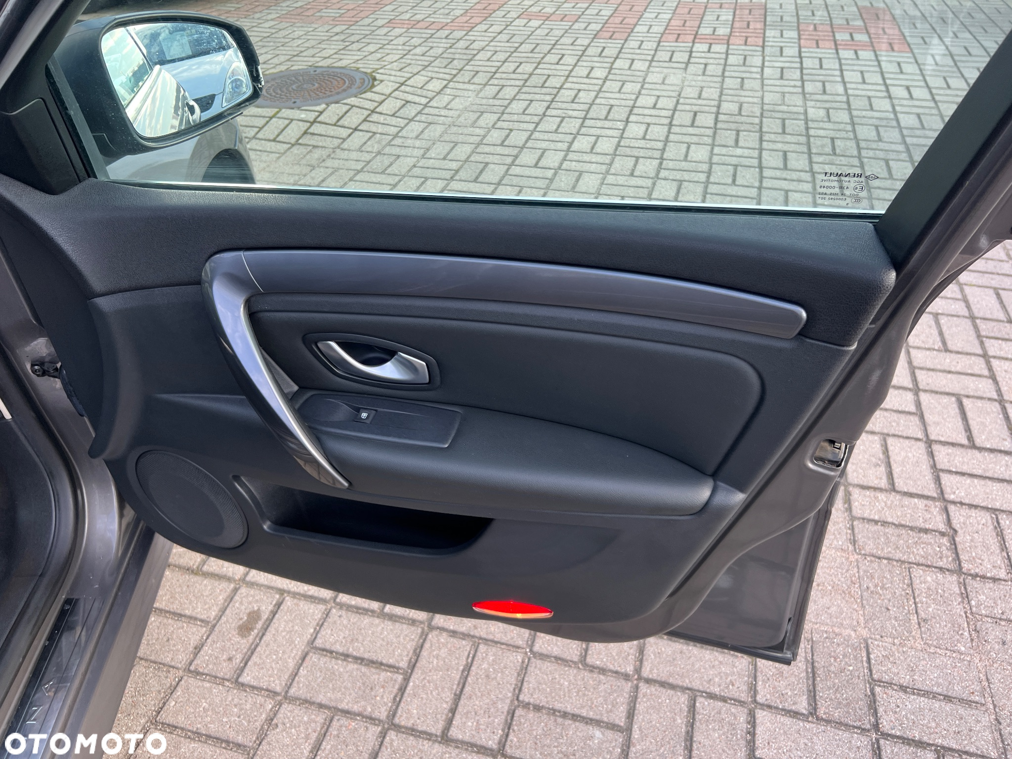 Renault Laguna Grandtour 2.0 16V Dynamique - 31