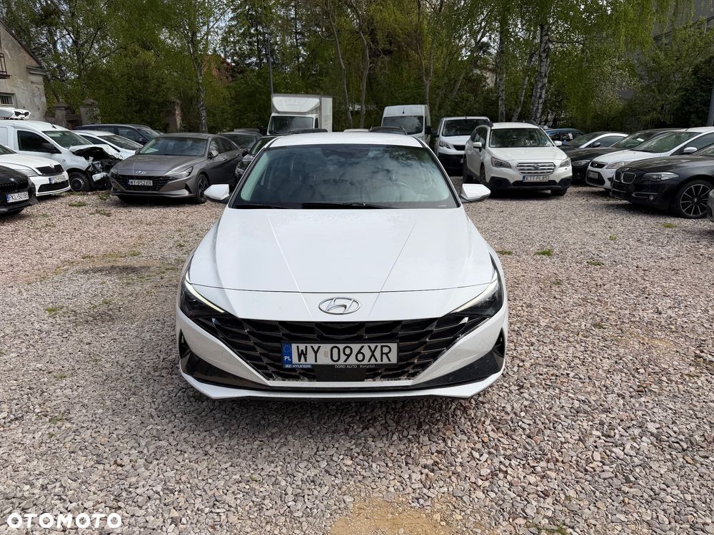 Hyundai Elantra 1.6 Modern CVT - 2