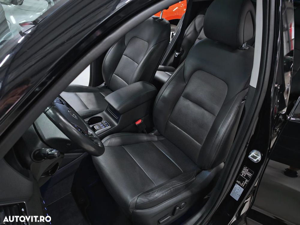 Hyundai Tucson blue 1.7 CRDi 2WD DCT Premium - 9