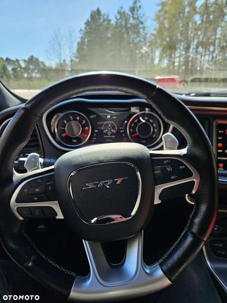 Dodge Challenger Automatik SRT 392 - 21