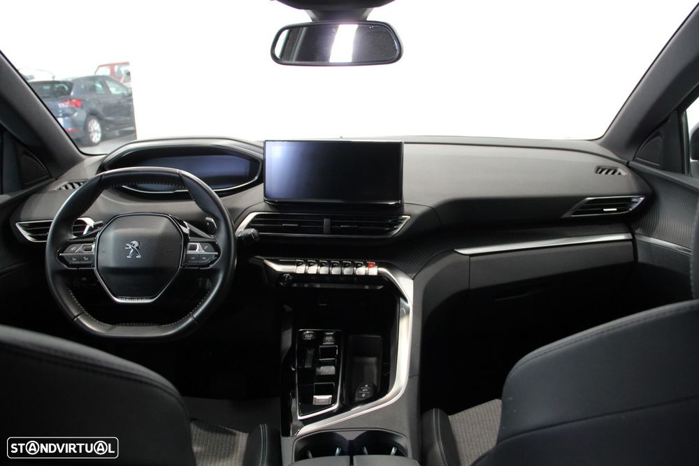 Peugeot 3008 1.5 BlueHDi Allure Pack EAT8 - 8