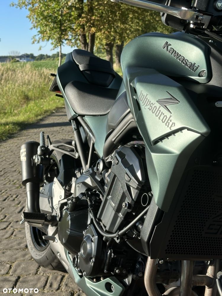 Kawasaki Z 900 - 5