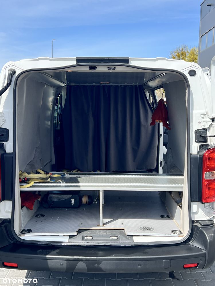 Opel Vivaro - 15