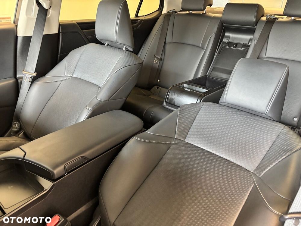 Lexus ES 300h Business Edition - 6