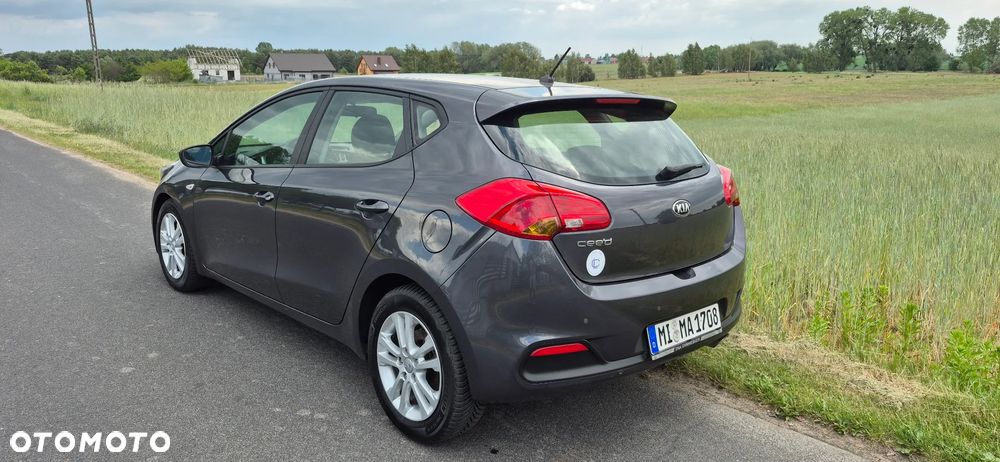 Kia Ceed 1.4 L - 4
