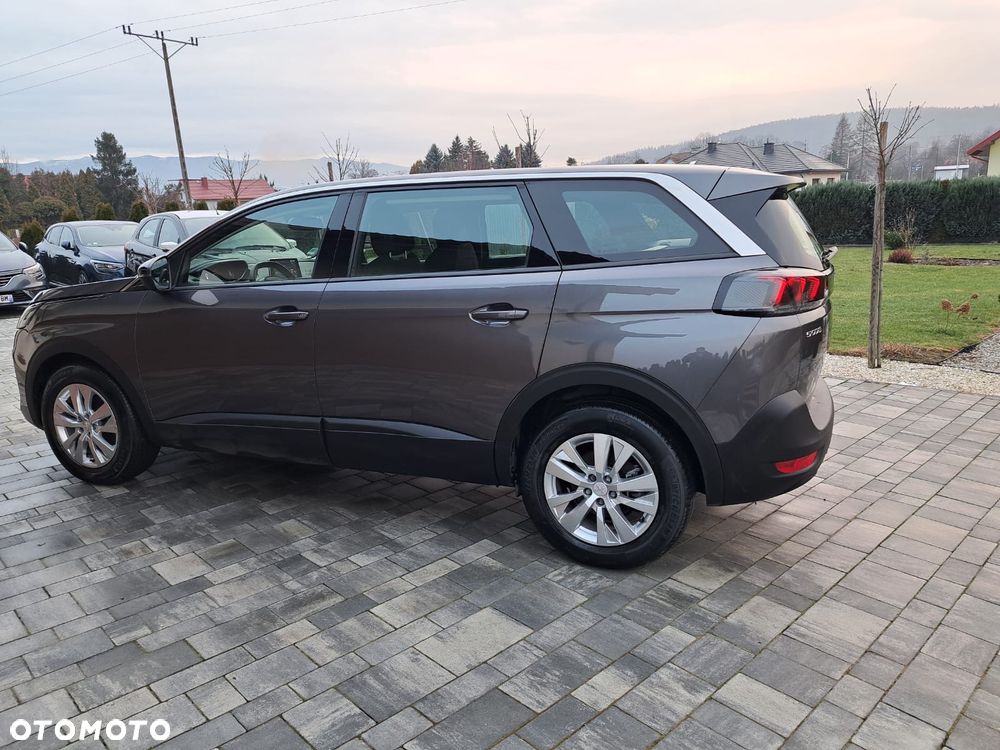 Peugeot 5008 - 23