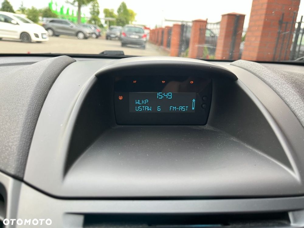 Ford Fiesta 1.25 Ambiente - 10