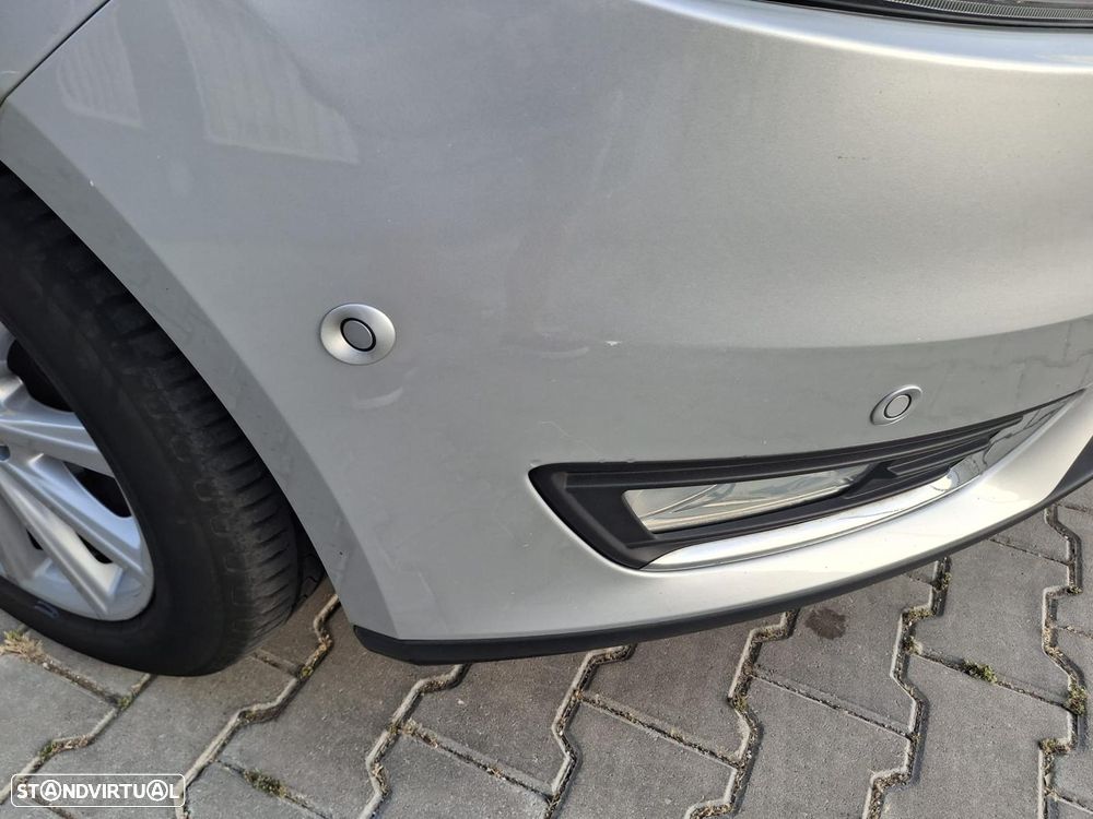 Ford Focus 1.0 EcoBoost Titanium - 11