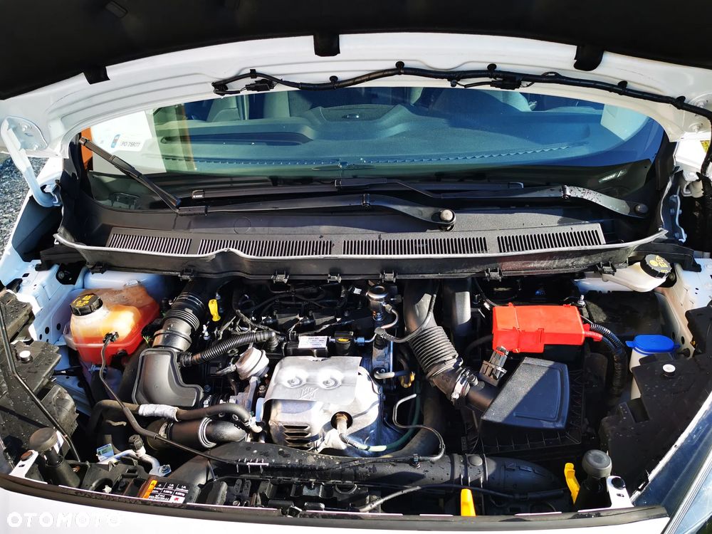 Ford TRANSIT COURIER - 9