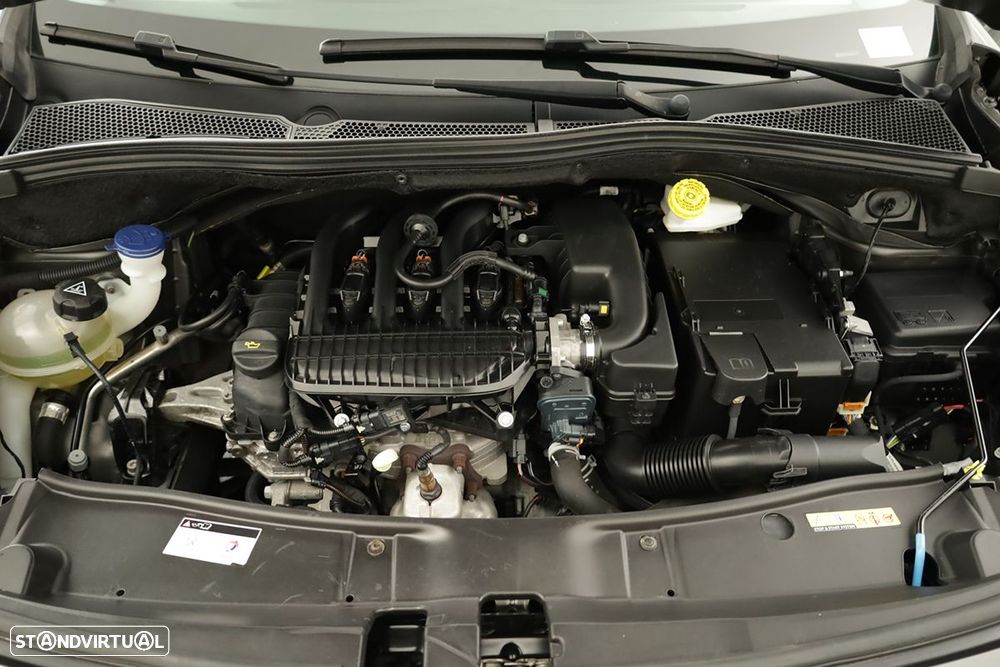 Peugeot 2008 1.2 PureTech Signature - 25