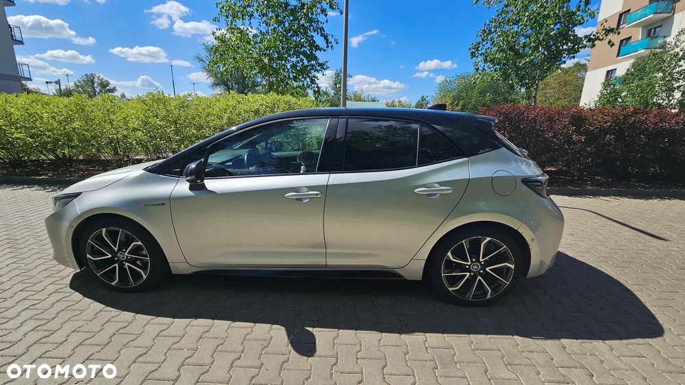 Toyota Corolla ver-2-0-hybrid-selection - 1