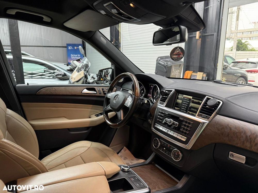 Mercedes-Benz ML 350 BlueTEC 4MATIC 7G-TRONIC - 33