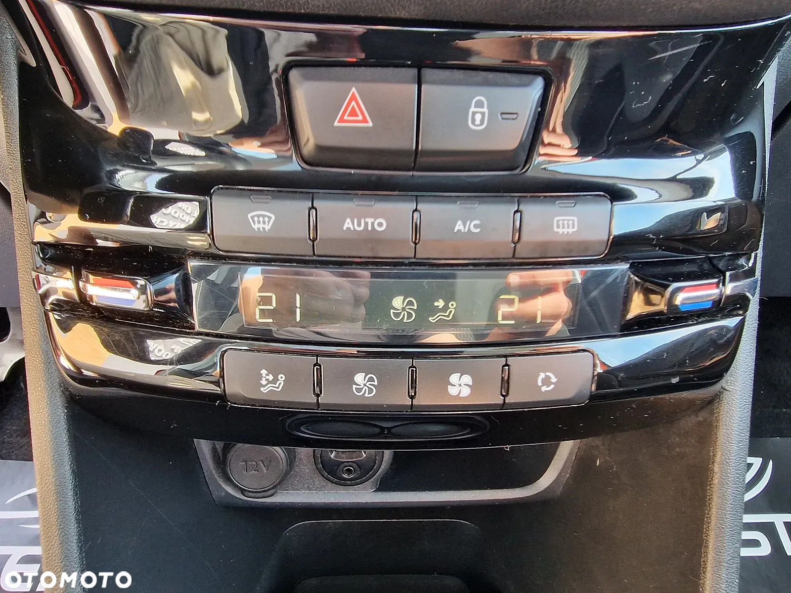 Peugeot 208 1.2 PureTech Access - 15
