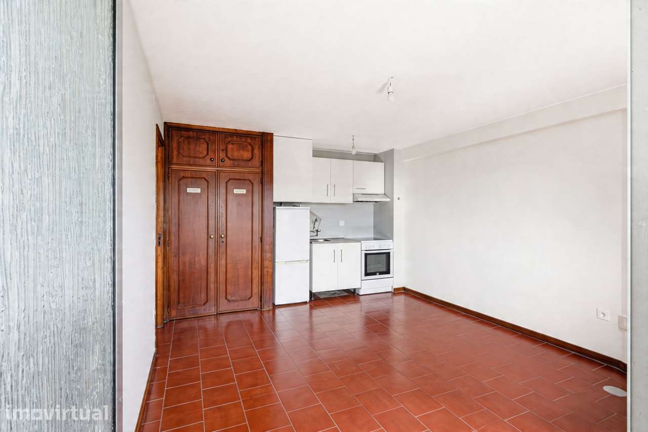 Apartamento T1  –  Junto à Boavista Po - Grande imagem: 4/11