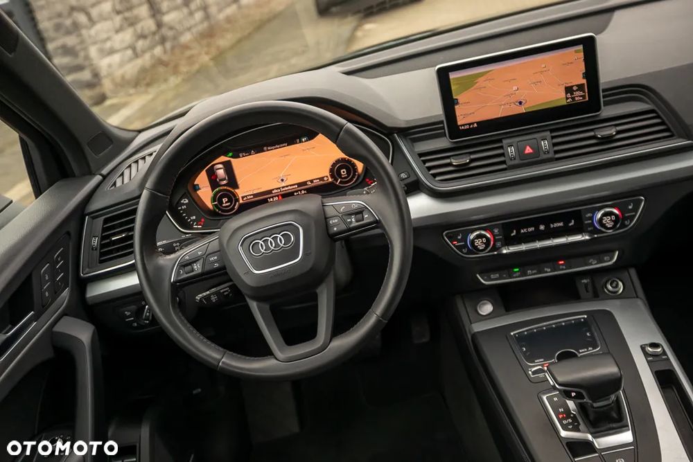 Audi Q5 55 TFSIe quattro S tronic S line business - 35