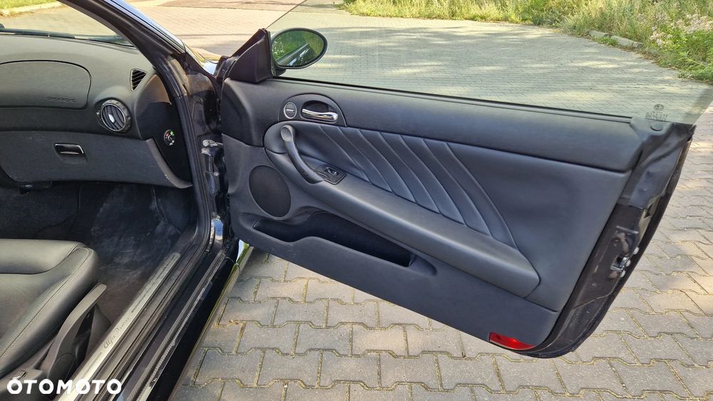 Alfa Romeo GT 1.9JTD 16V Black Line - 17