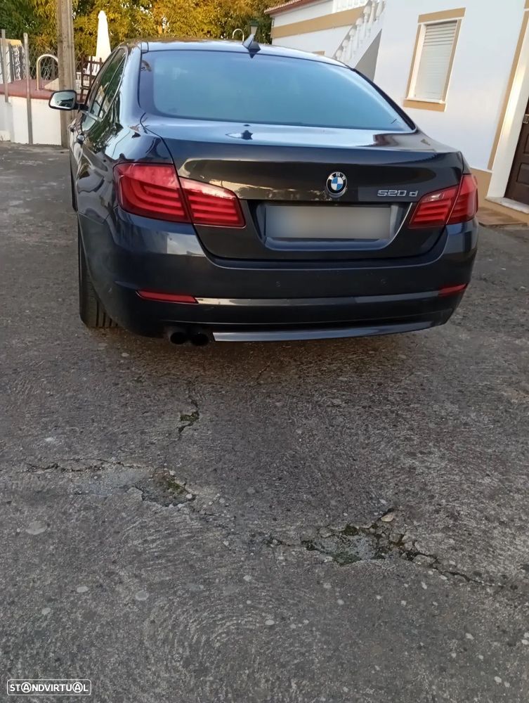 BMW 520 d EfficientDynamics - 10