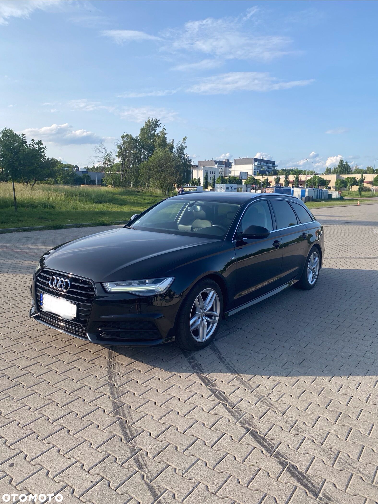 Audi A6 Avant 2.0 TDI Ultra DPF S tronic - 1