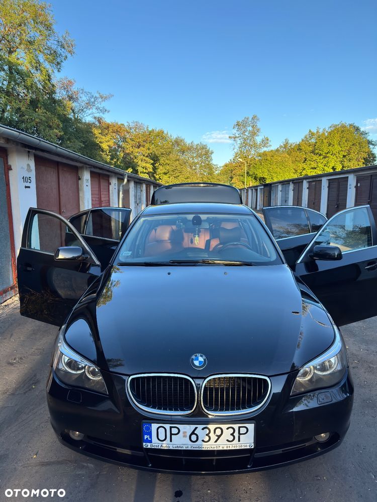 BMW Seria 5 520d - 5