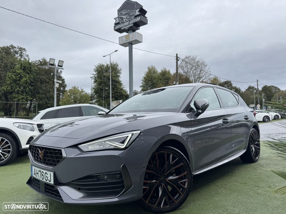 Cupra Leon 1.4 e-Hybrid VZ DSG - 1