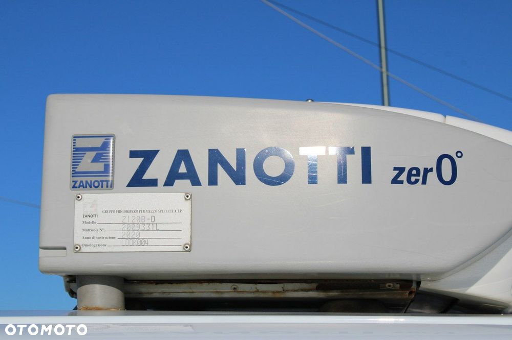 Ford Transit Connect - 25