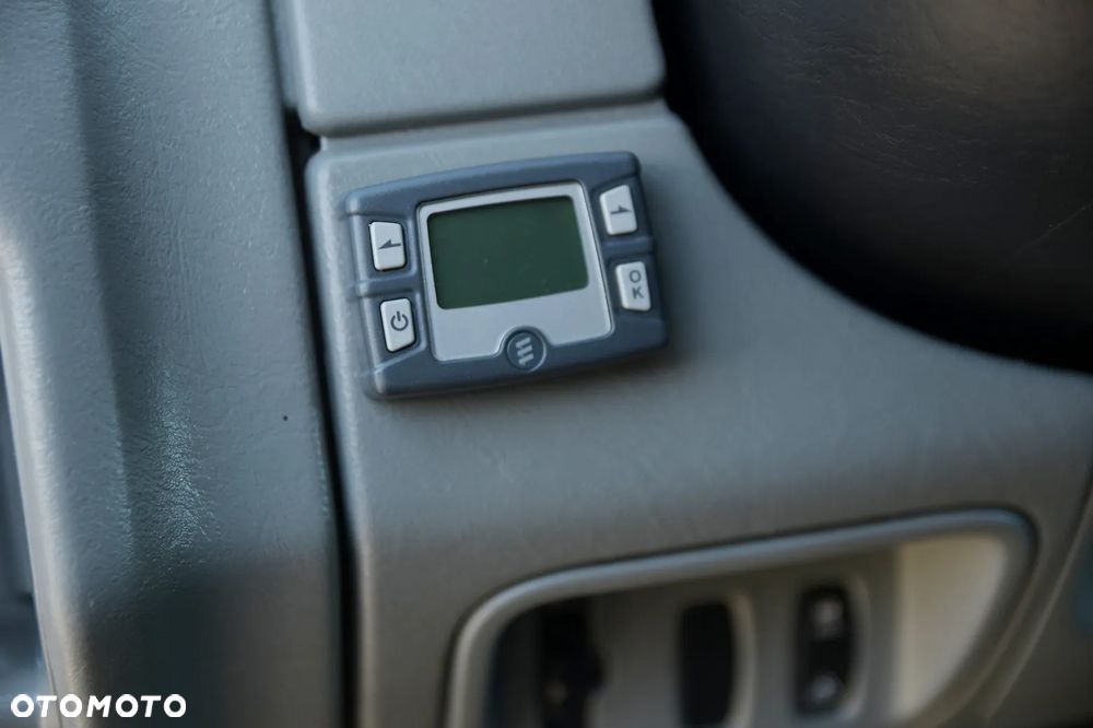 Renault Trafic Grand Passenger Pack Clim - 27