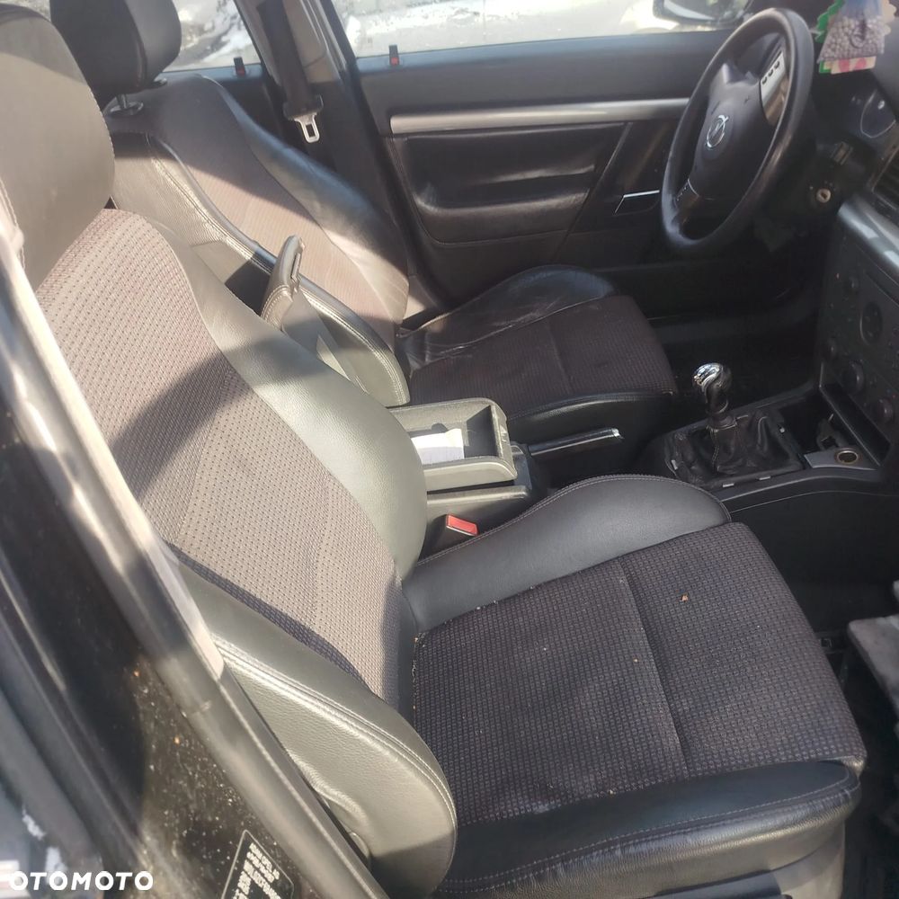 Opel Vectra C na części - 4