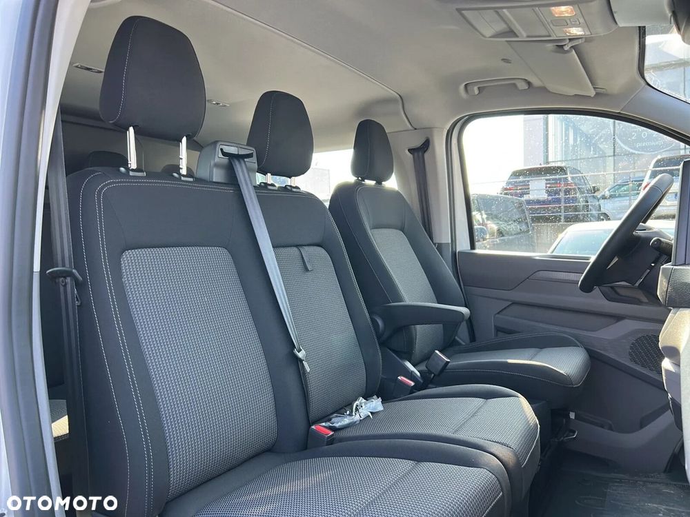 Volkswagen Transporter Furgon PLUS/6-cio osob./AUTOMAT (L2) 2.0 TDI 170KM, r.o. 3500 mm - 19