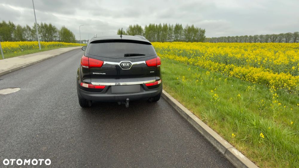Kia Sportage 1.7 CRDI 2WD ISG Dream-Team Edition - 27