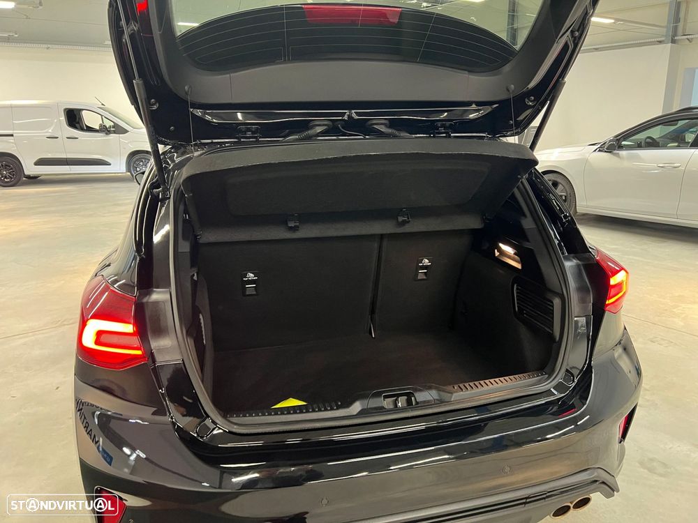 Ford Focus 1.0 EcoBoost MHEV ST-Line - 16