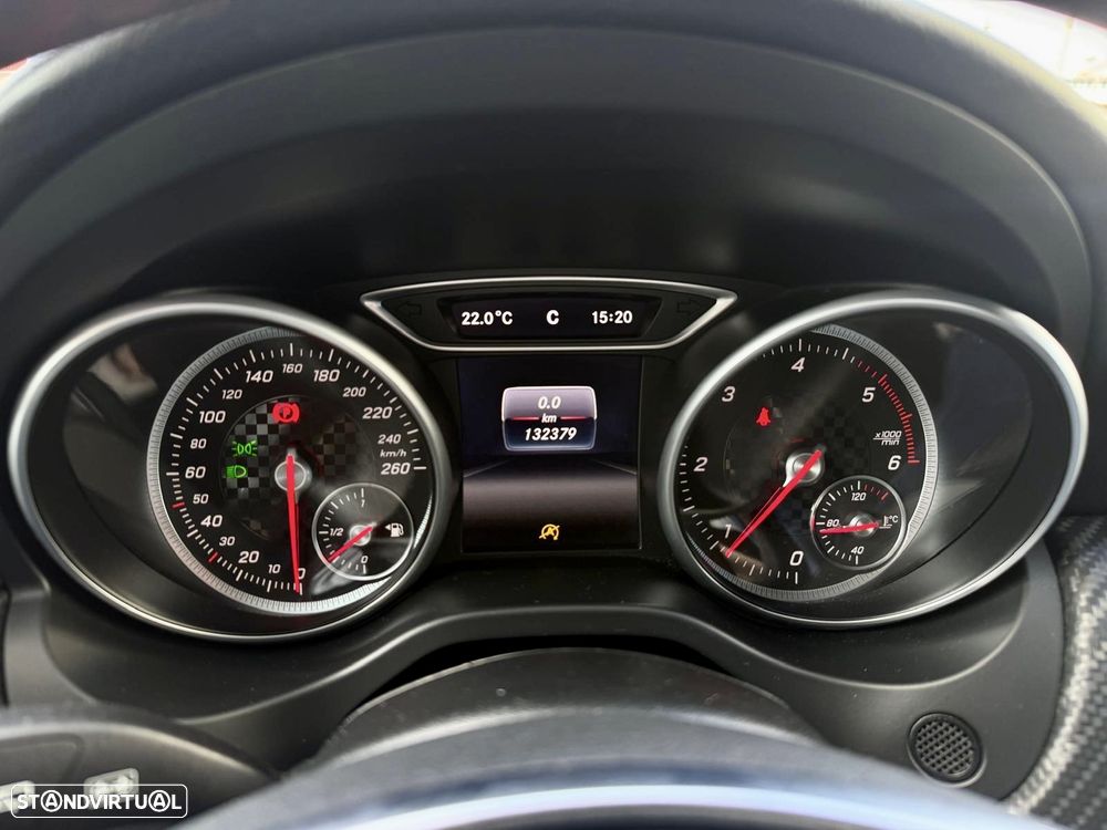 Mercedes-Benz A 180 d AMG Line - 22