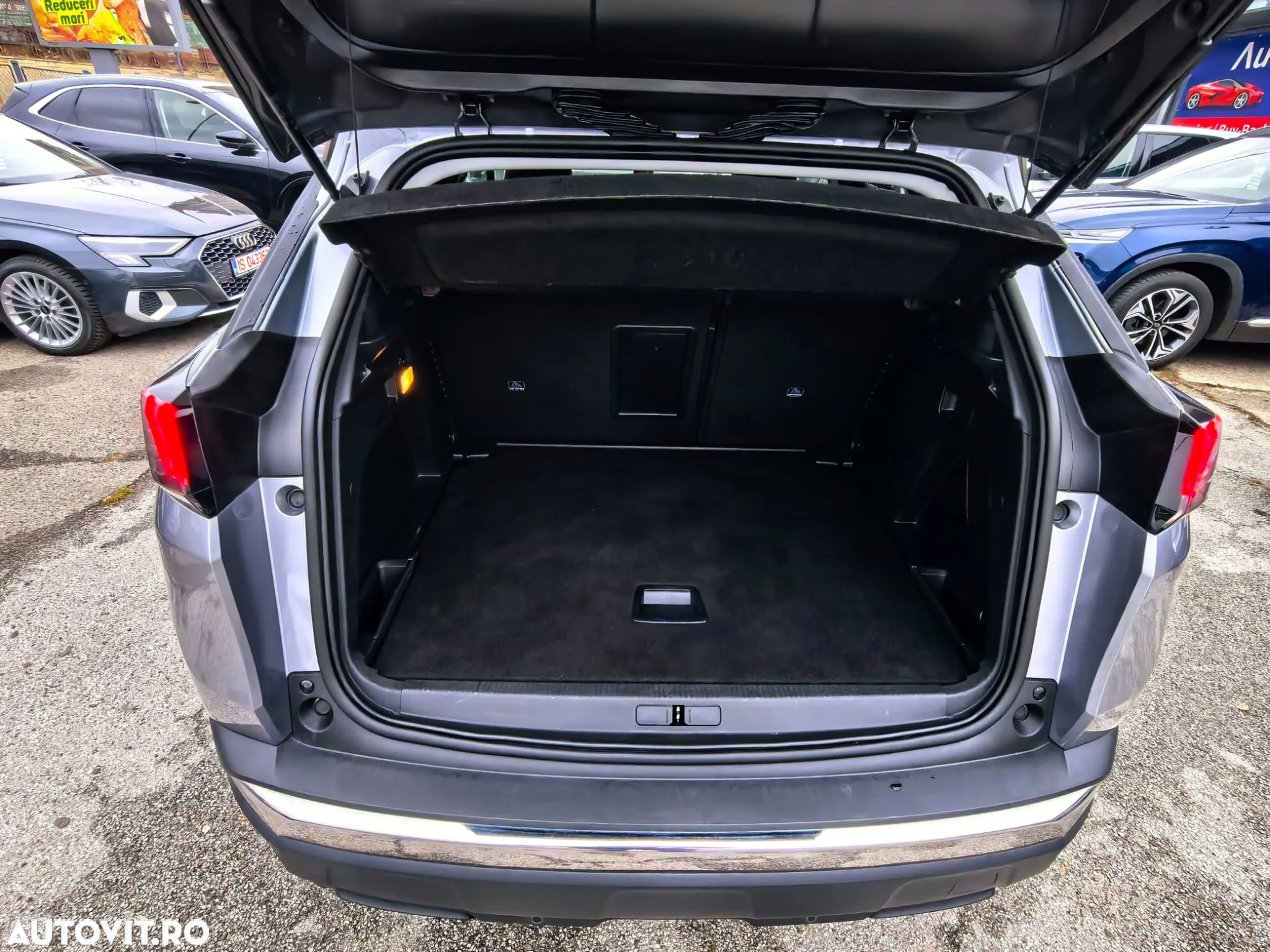 Peugeot 3008 BlueHDi 130 Stop & Start EAT8 Allure Pack - 11