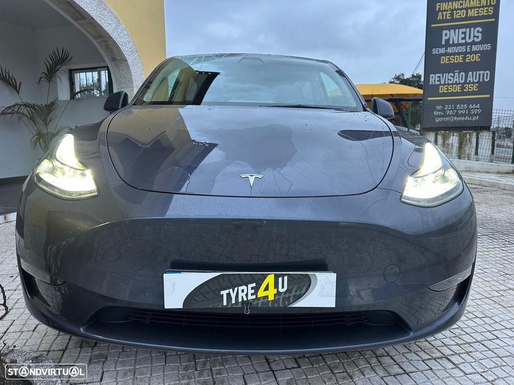 Tesla Model Y Long Range Tração Integral - 24