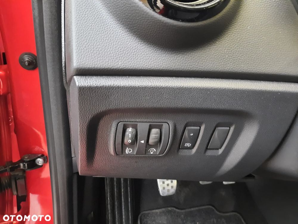 Renault Captur TCe 150 GPF INTENS - 16