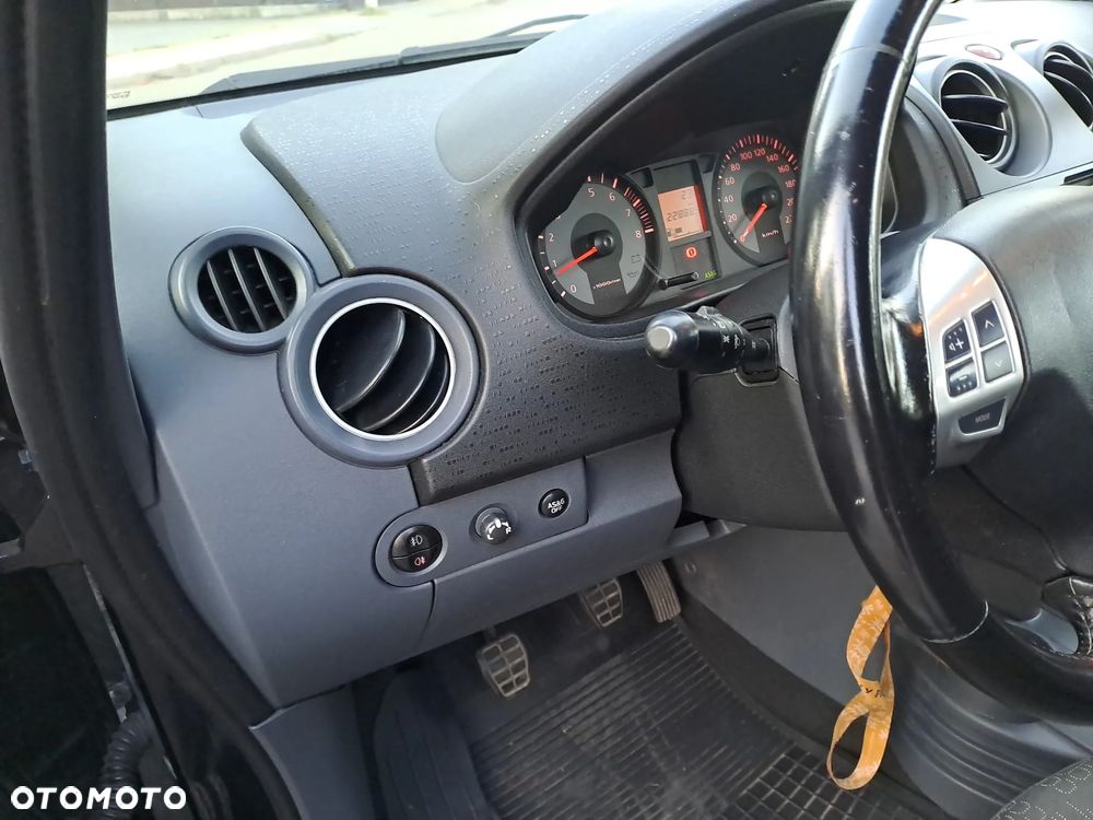Mitsubishi Colt 1.3 Inform EU5 Cleartec - 9
