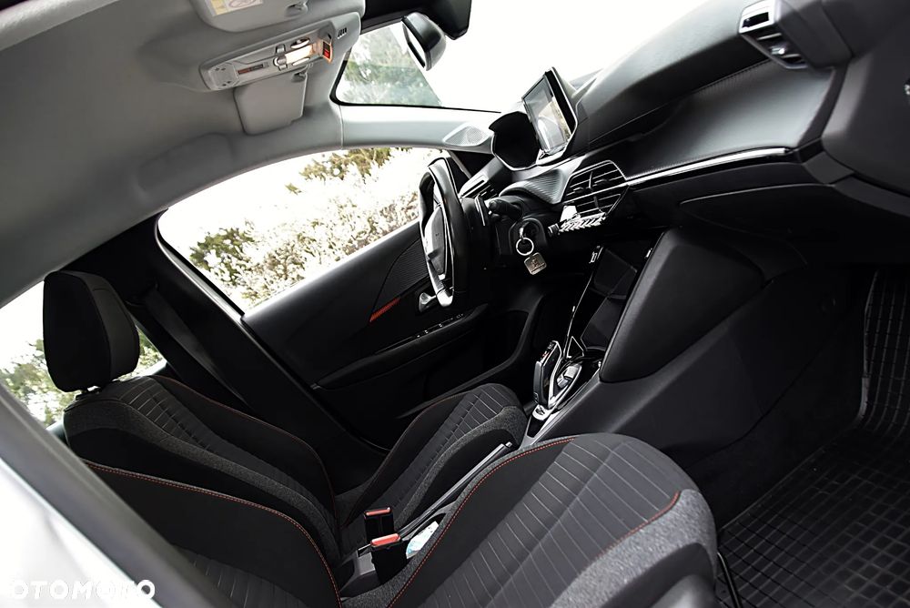 Peugeot 208 1.2 PureTech Allure Pack S&S EAT8 - 22