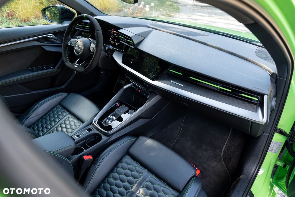 Audi RS3 Sportback TFSI Quattro S tronic - 25