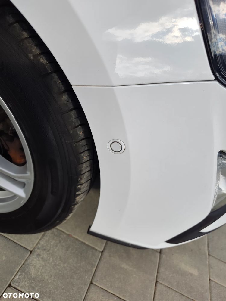 Ford Focus - 38