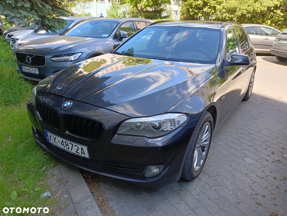 BMW Seria 5 530d xDrive - 2