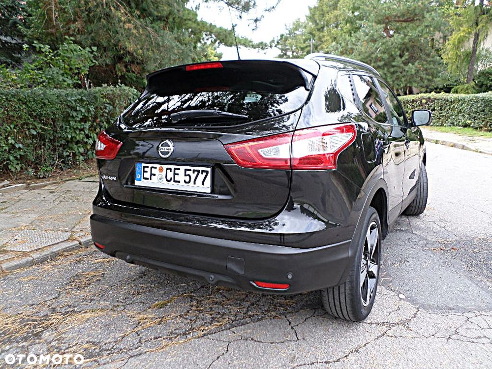 Nissan Qashqai 1.6 DIG-T Tekna - 4
