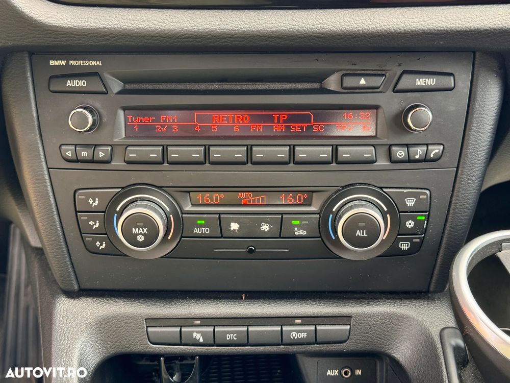 BMW X1 sDrive18d - 17