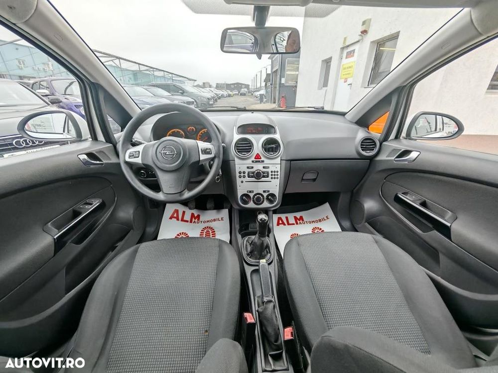 Opel Corsa - 2