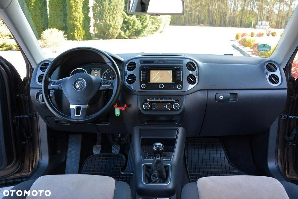Volkswagen Tiguan 2.0 TDI DPF BlueMotion Technology Cup Sport & Style - 27