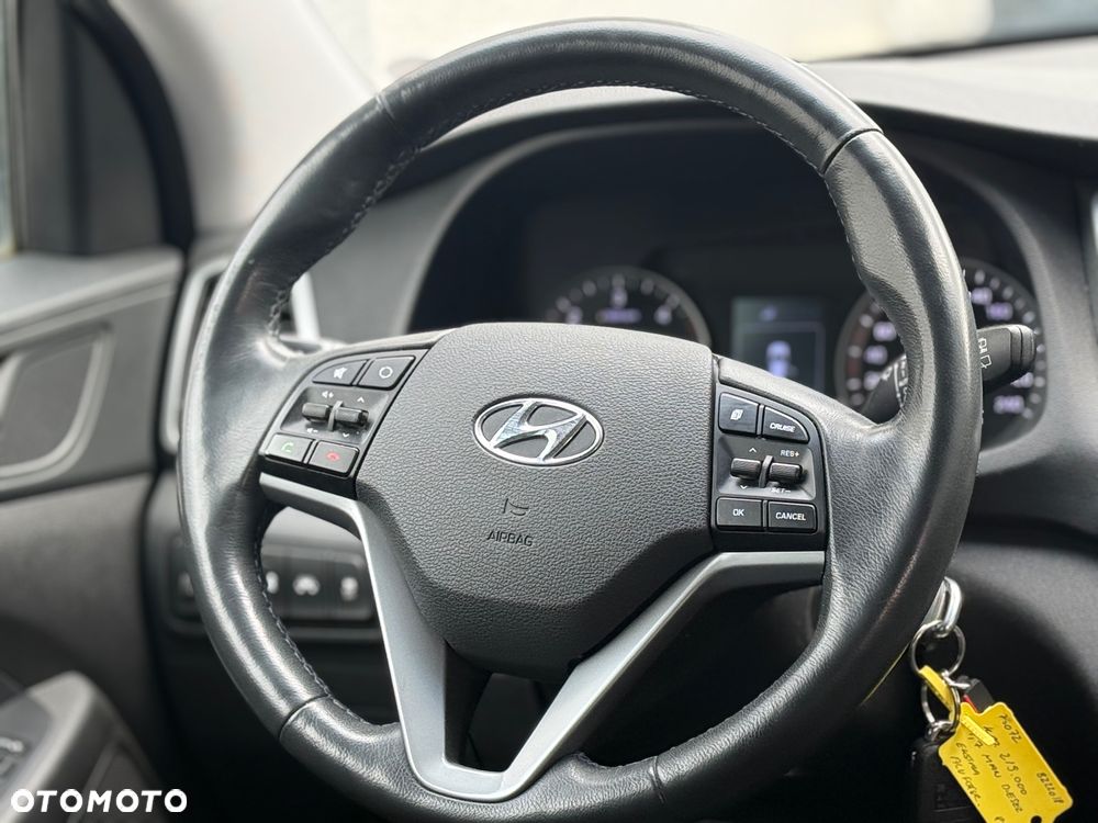 Hyundai Tucson 1.7 CRDI BlueDrive GO 2WD - 23