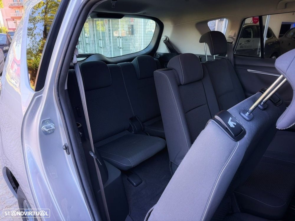 Toyota Verso 2.0 D-4D Exclusive+GPS - 8