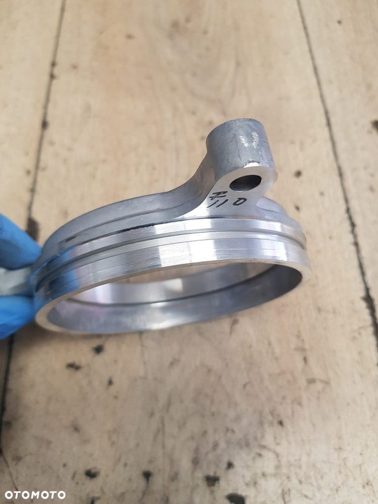 Podstawa alternatora Honda CBR1000F  11102-MS2-610 - 5